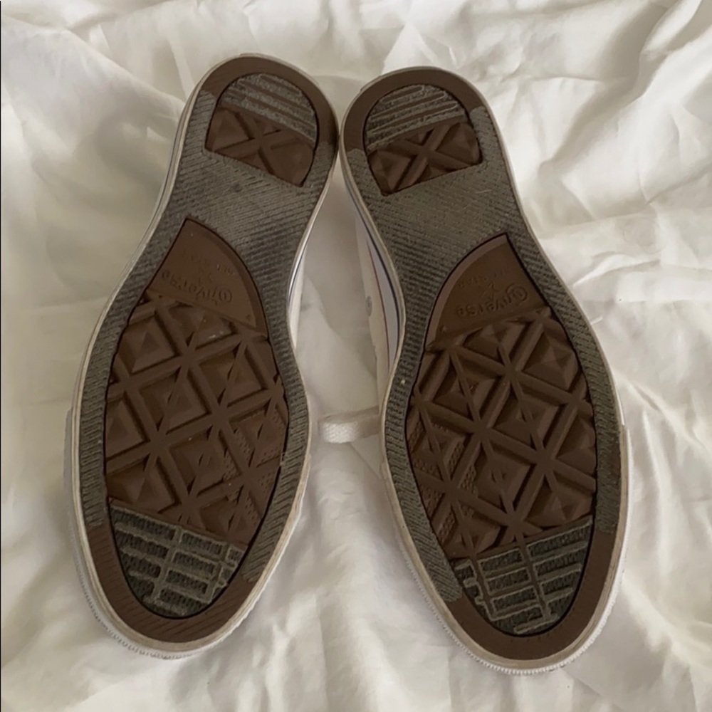 Converse Chucks - image 4